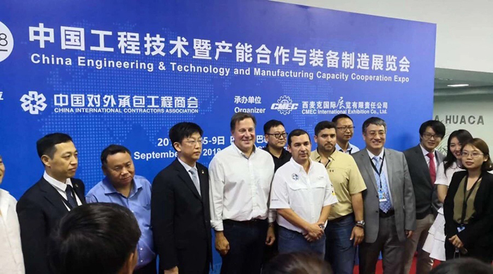 1536742808425872.jpg 653862277483712195.jpg