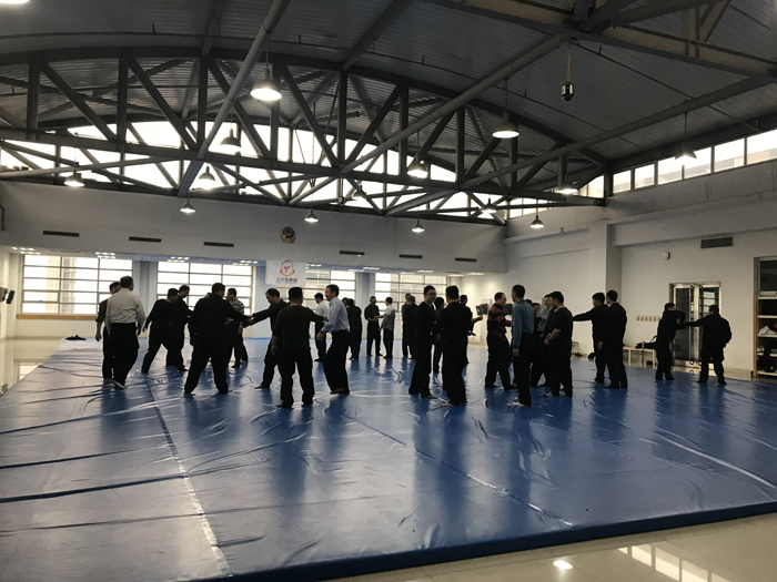 1540946229569580.jpg 實操演練(人身安全防衛(wèi)).jpg