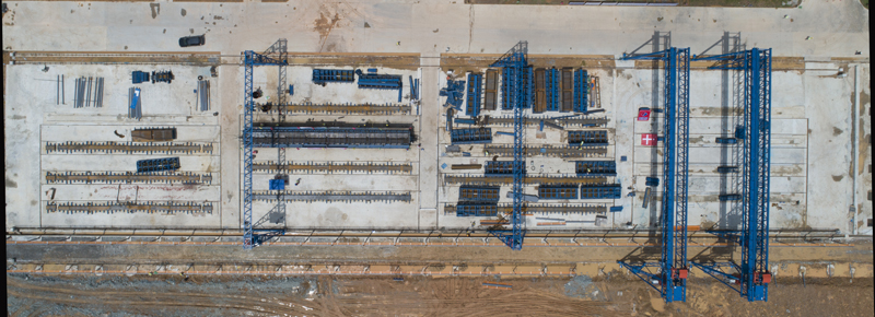 萬(wàn)榮梁場(chǎng)制梁區(qū)俯拍  楊秀敏.jpg